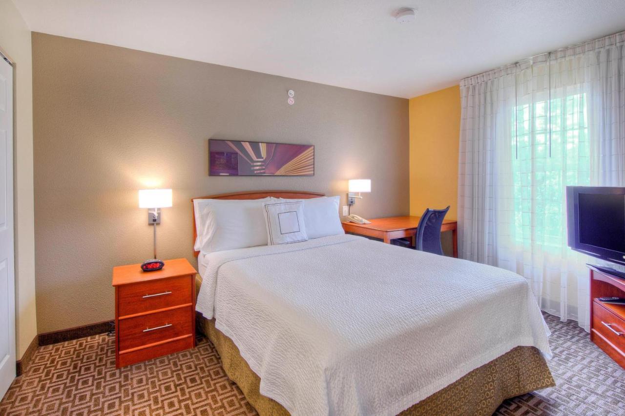 Towneplace Suites Raleigh Cary/Weston Parkway Kültér fotó