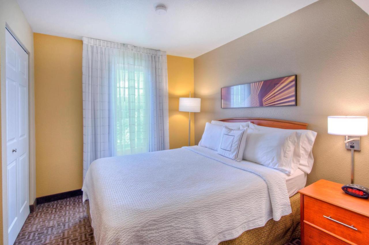 Towneplace Suites Raleigh Cary/Weston Parkway Kültér fotó
