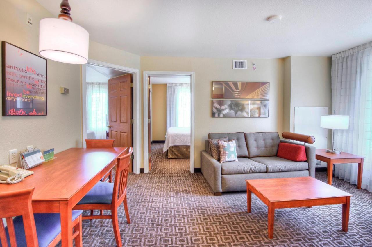 Towneplace Suites Raleigh Cary/Weston Parkway Kültér fotó