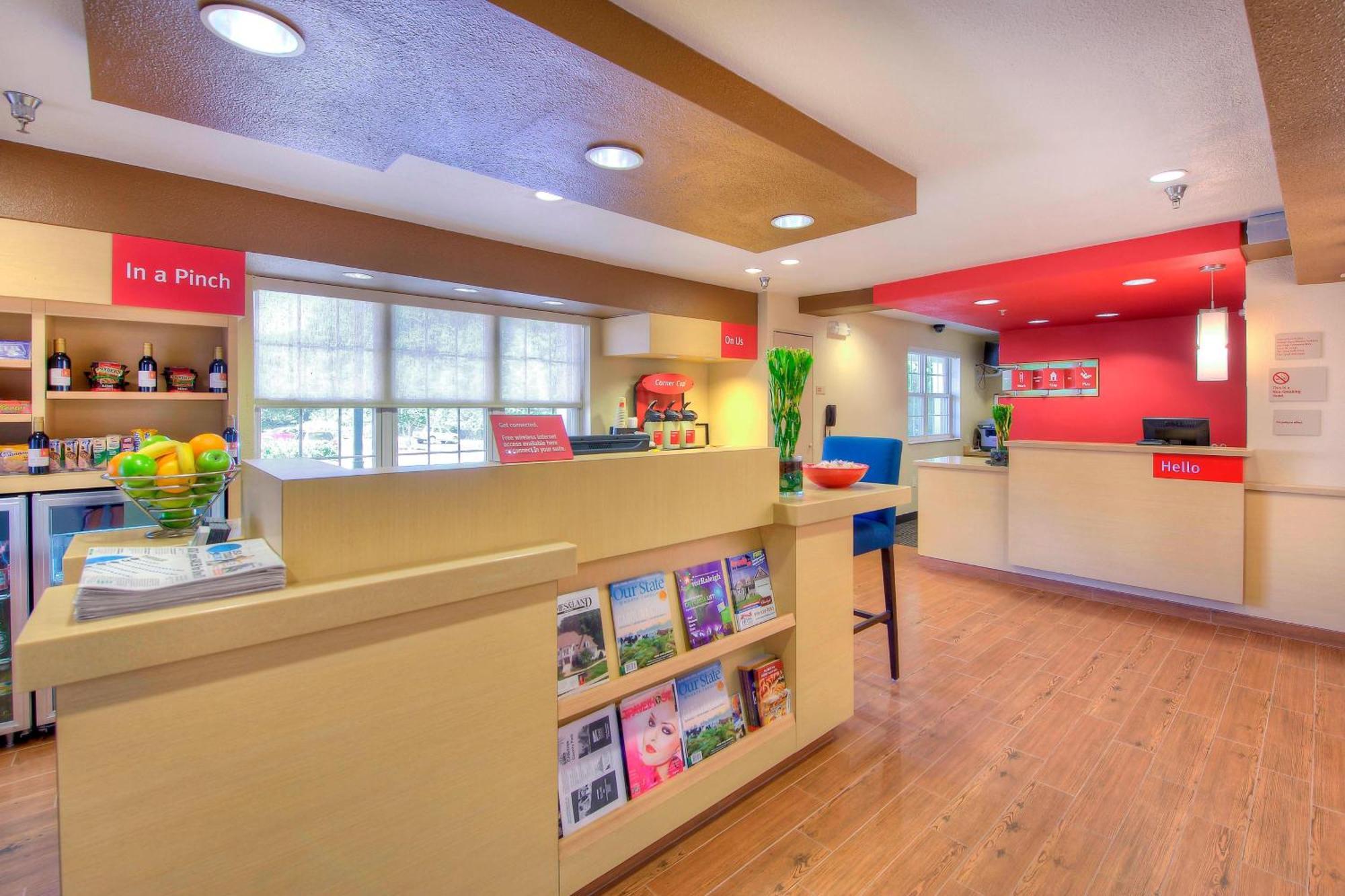 Towneplace Suites Raleigh Cary/Weston Parkway Kültér fotó