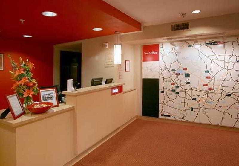Towneplace Suites Raleigh Cary/Weston Parkway Beltér fotó