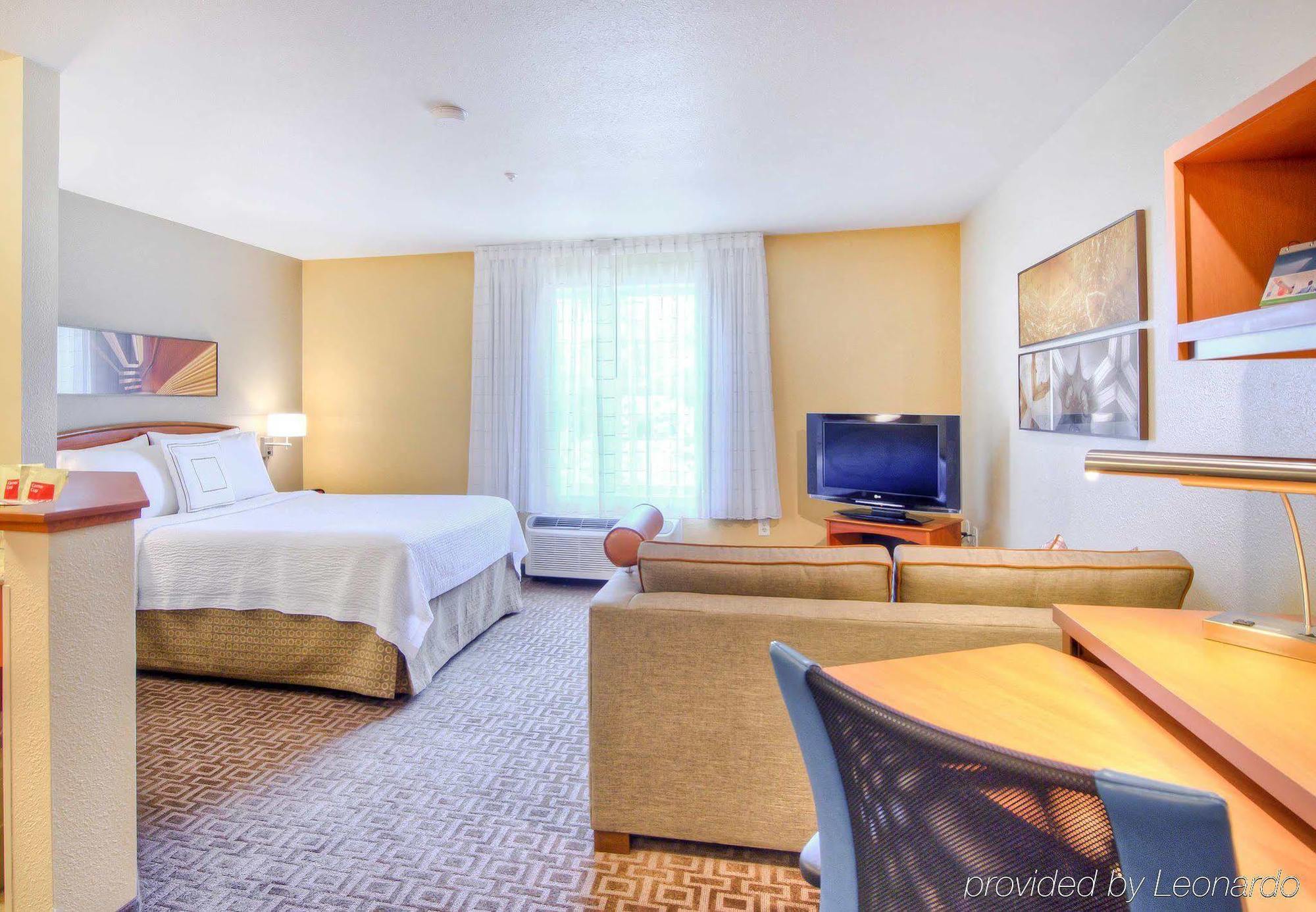 Towneplace Suites Raleigh Cary/Weston Parkway Kültér fotó