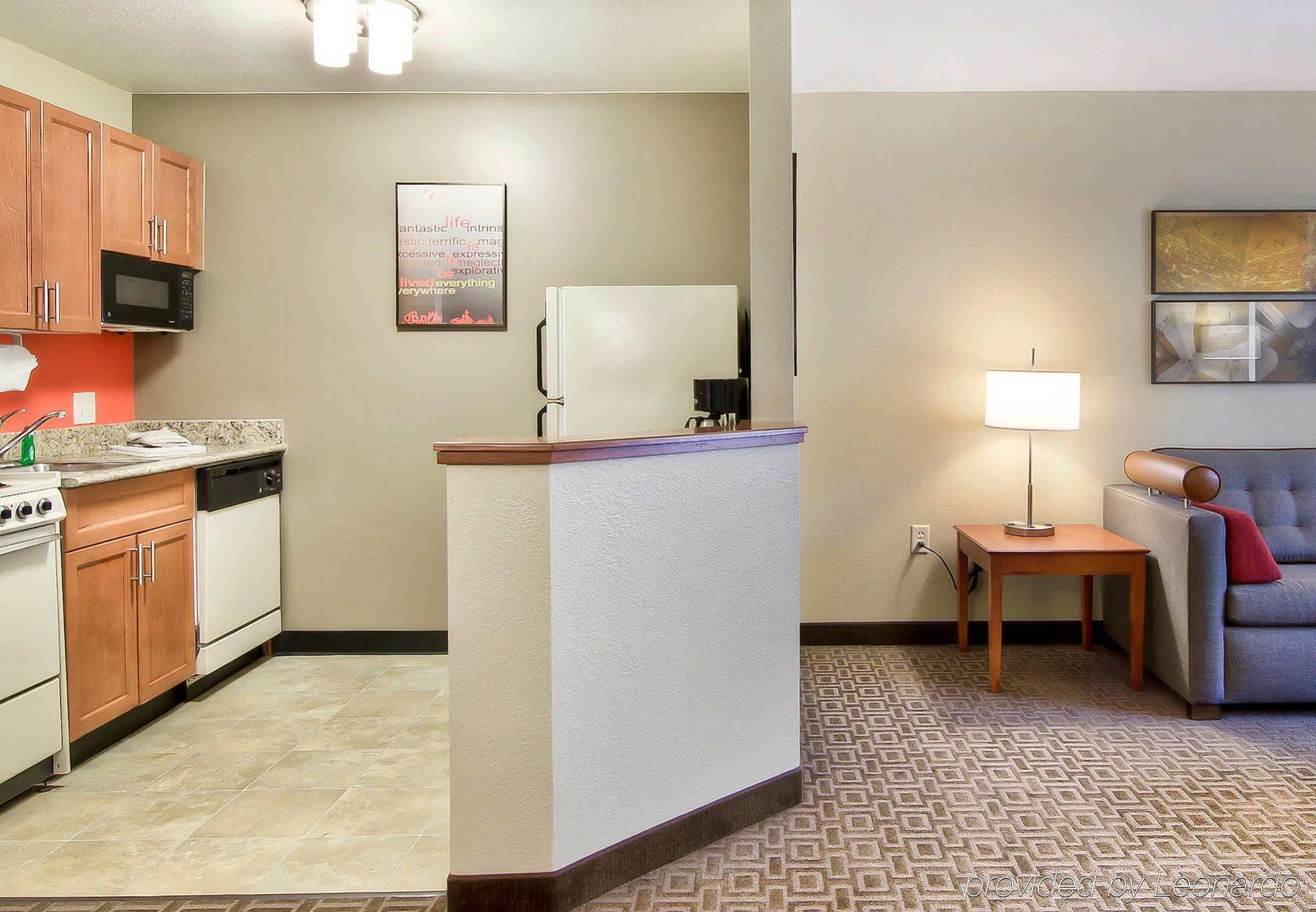 Towneplace Suites Raleigh Cary/Weston Parkway Kültér fotó