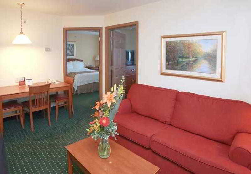 Towneplace Suites Raleigh Cary/Weston Parkway Kültér fotó